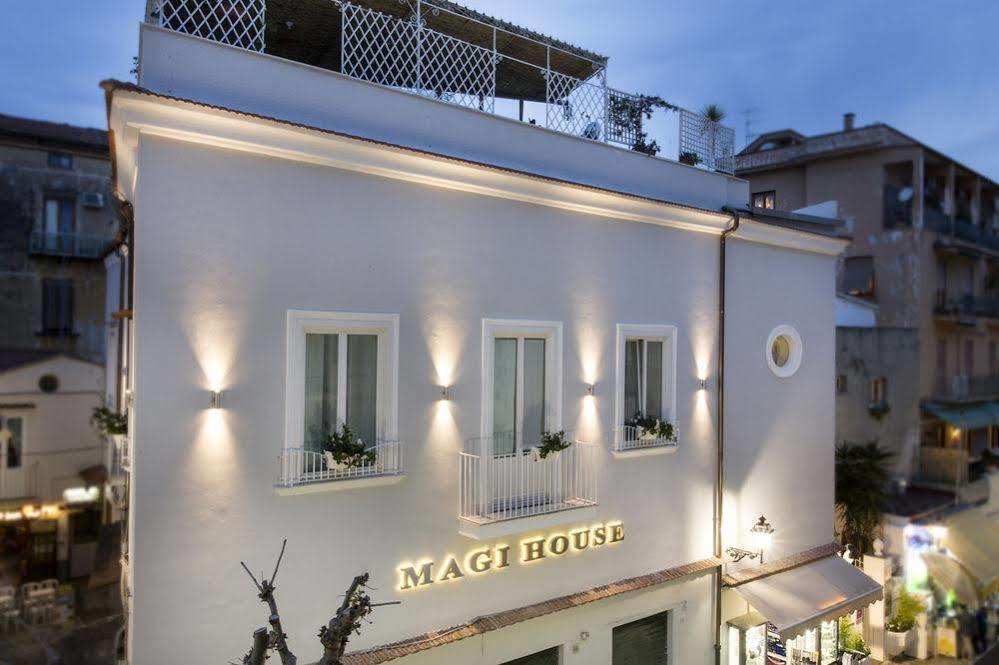 الشقق الفندقية سورينتوفي  Magi House Relais المظهر الخارجي الصورة